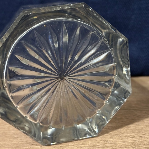 Antique-Style Glass Vanity Jar with Decorative Gold Lid - Picture 5 of 5